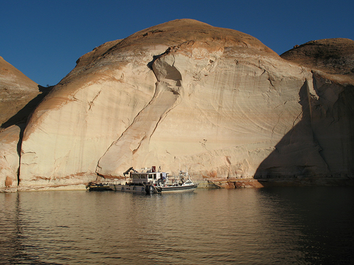 National Park Service Dive Vessel Searches Face Canyon. NPS Photo