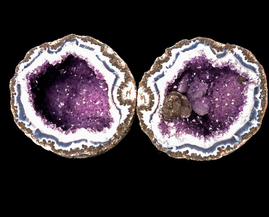 Amethyst Geode. Photo by Michel VIARD 