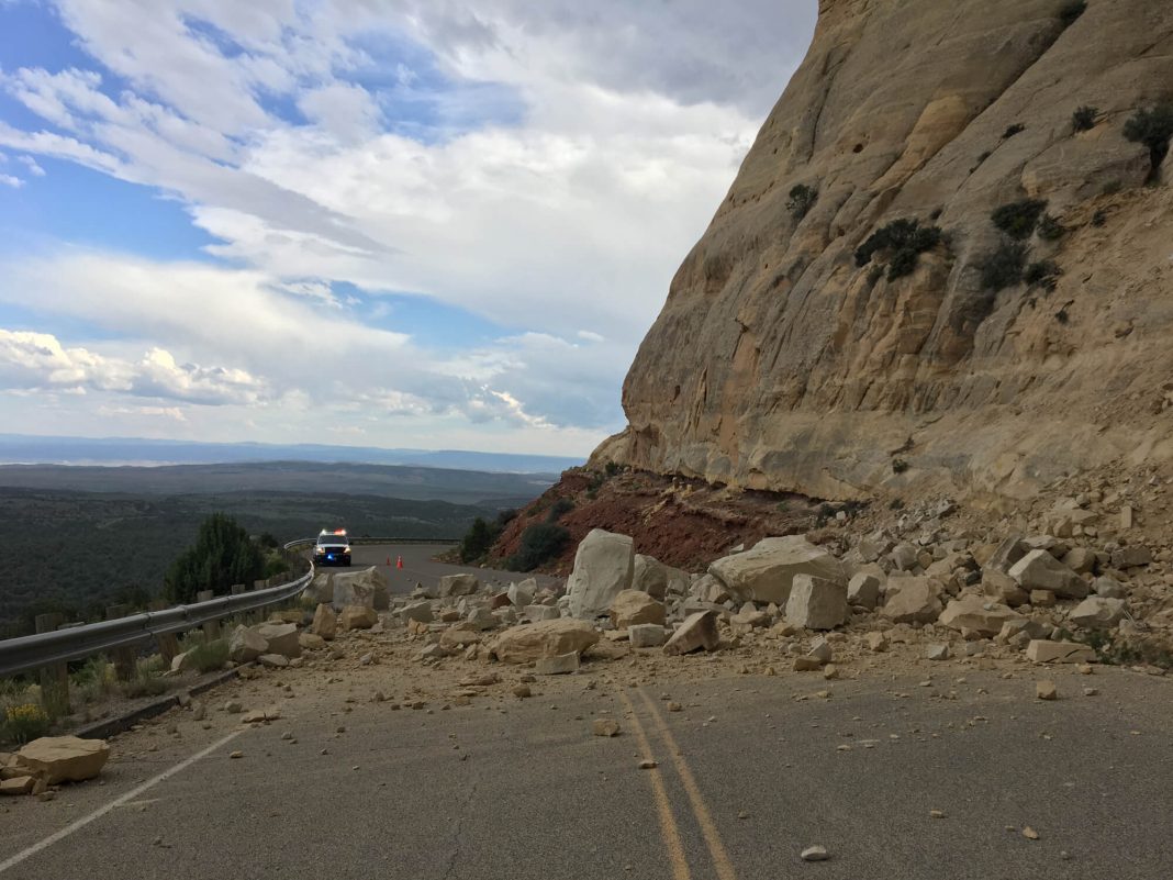 Rock Slide Closes Harpers Corner Road DesertUSA