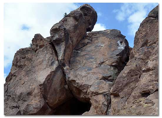 Painted Arrow above Peralta Heart Mine